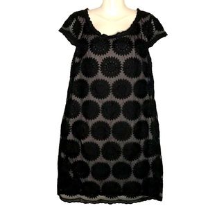 Betsy Johnson DIZZY DAISY Shift Dress 👗 
(VERY RARE) in Black